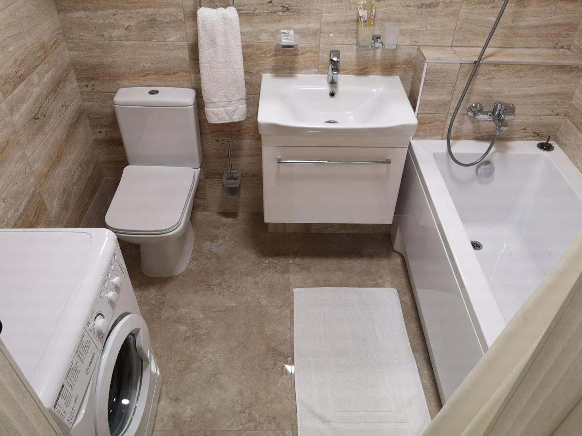 Lux Apartment,10 Фонтана,До Моря 5 Минут Odessa Exterior photo